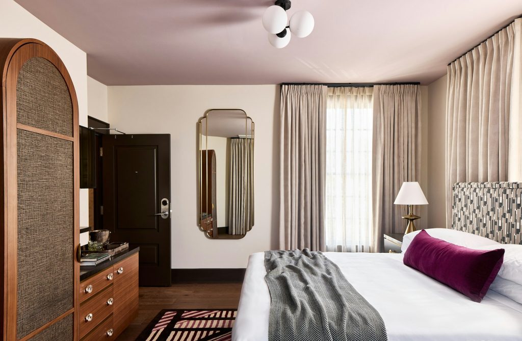 Verbena King - Bedroom