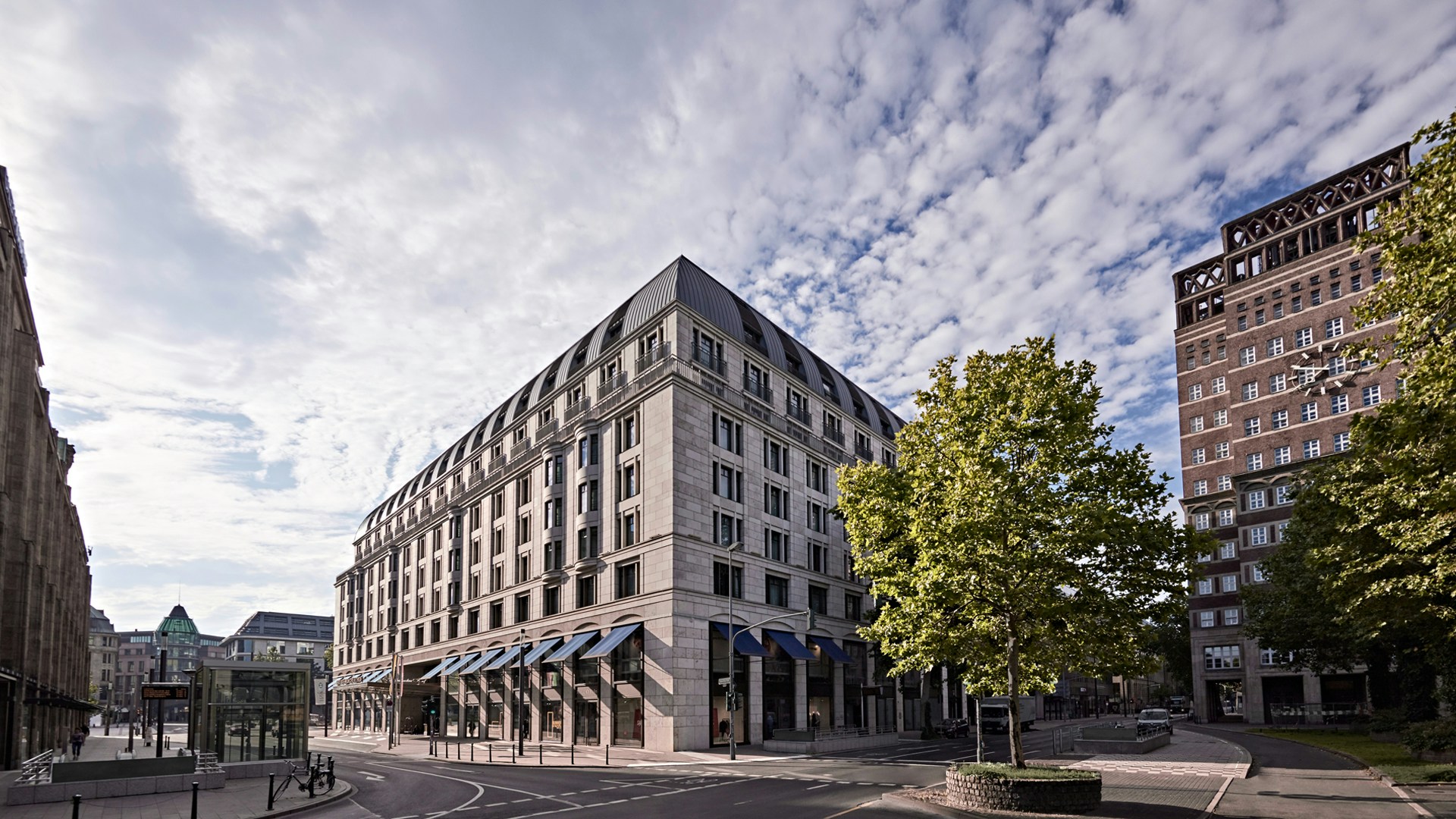 Exterior Dusseldorf Konigsallee Breidenbacher Hof