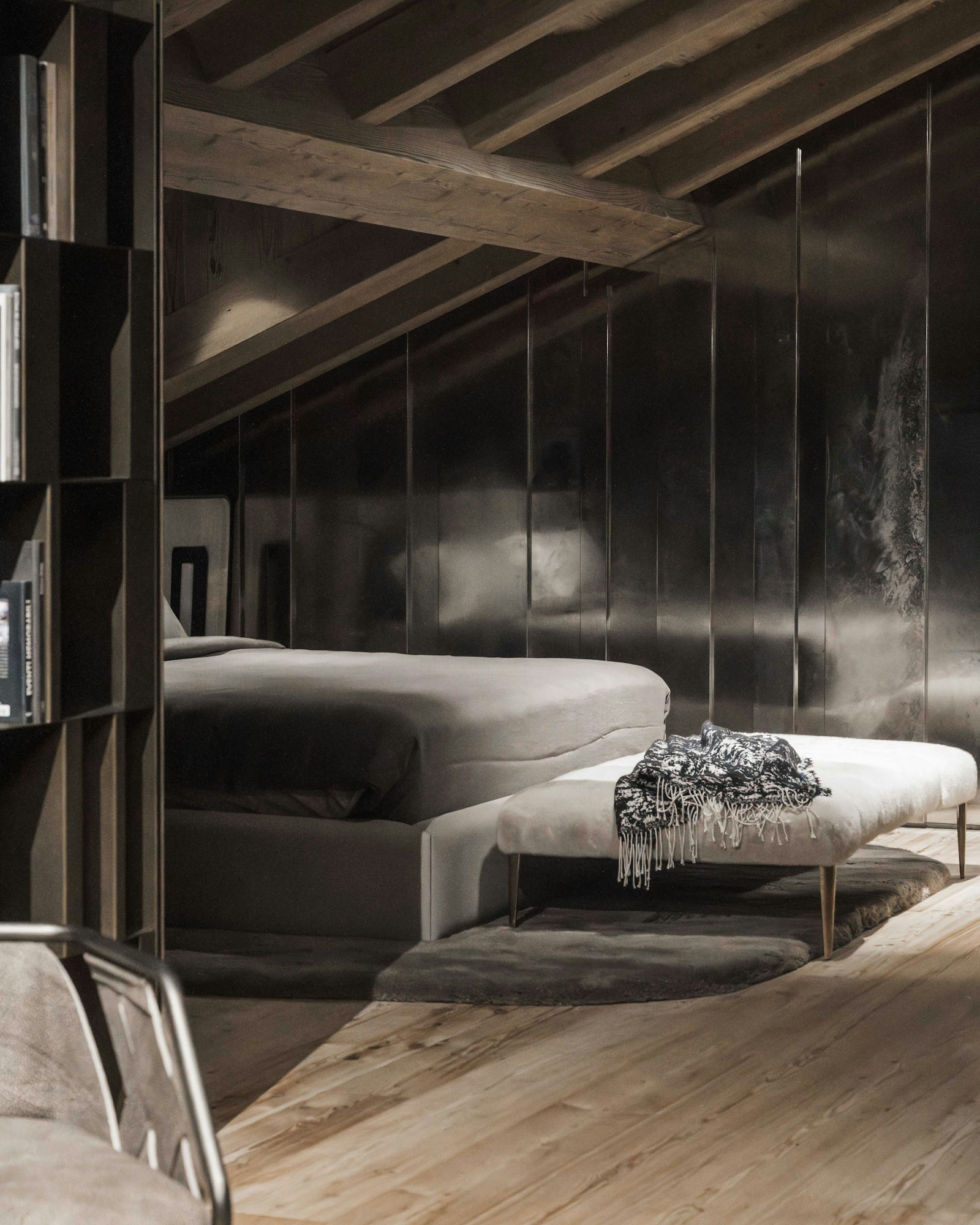 Penthouse with Dolomites View by HENGE - Bedroom
