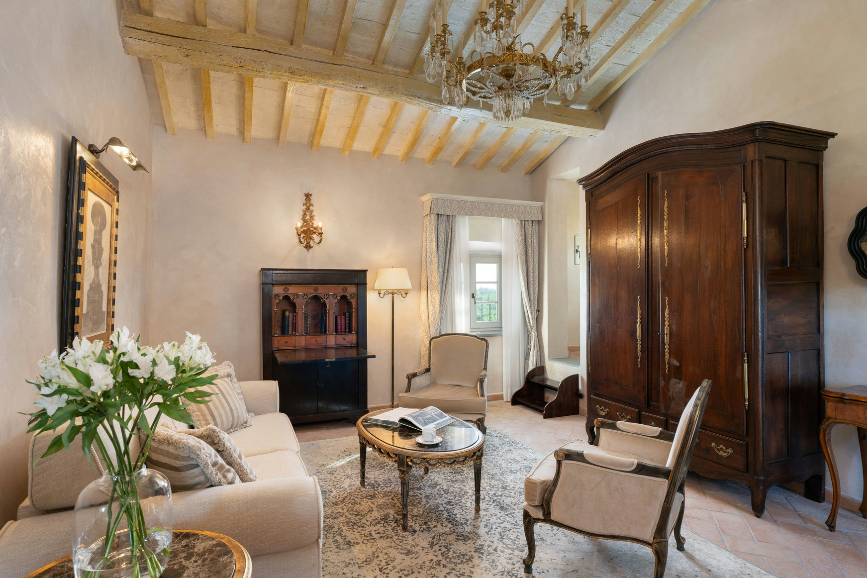 Master Suite Bellavista - Living Area
