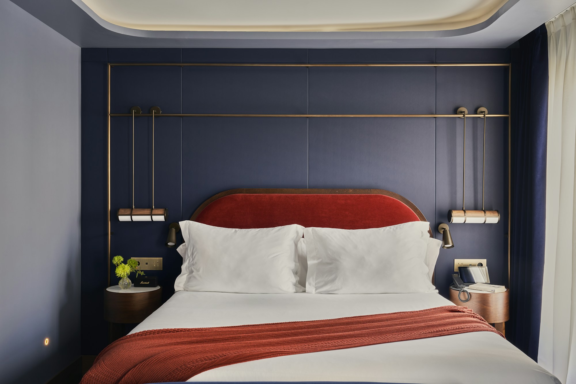 Deluxe Bedroom