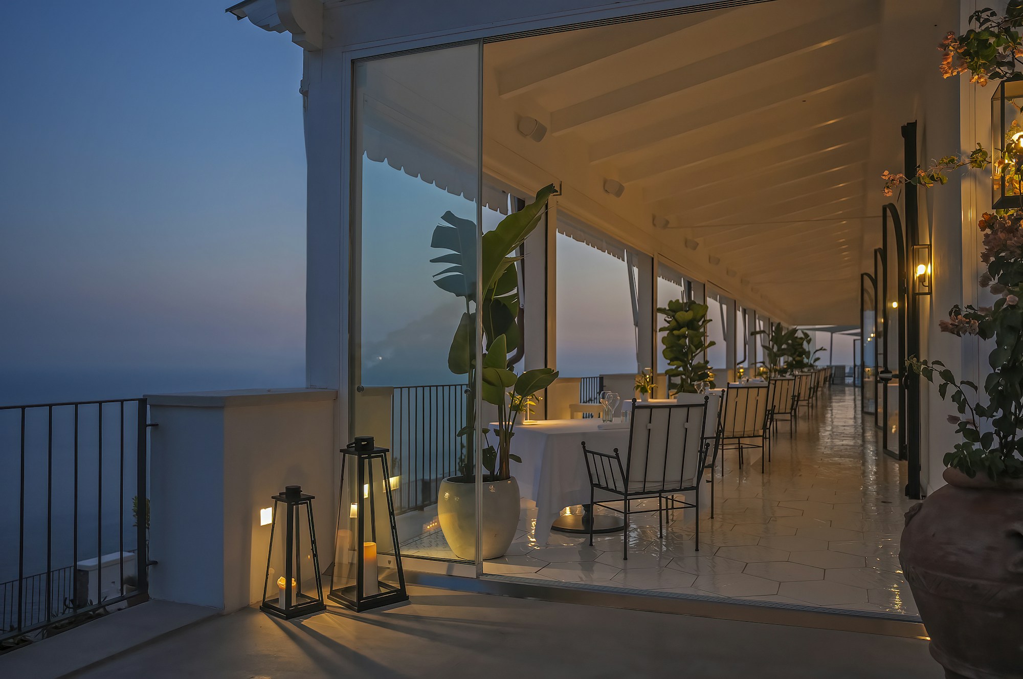 Bluh Fine Dining Restaurant