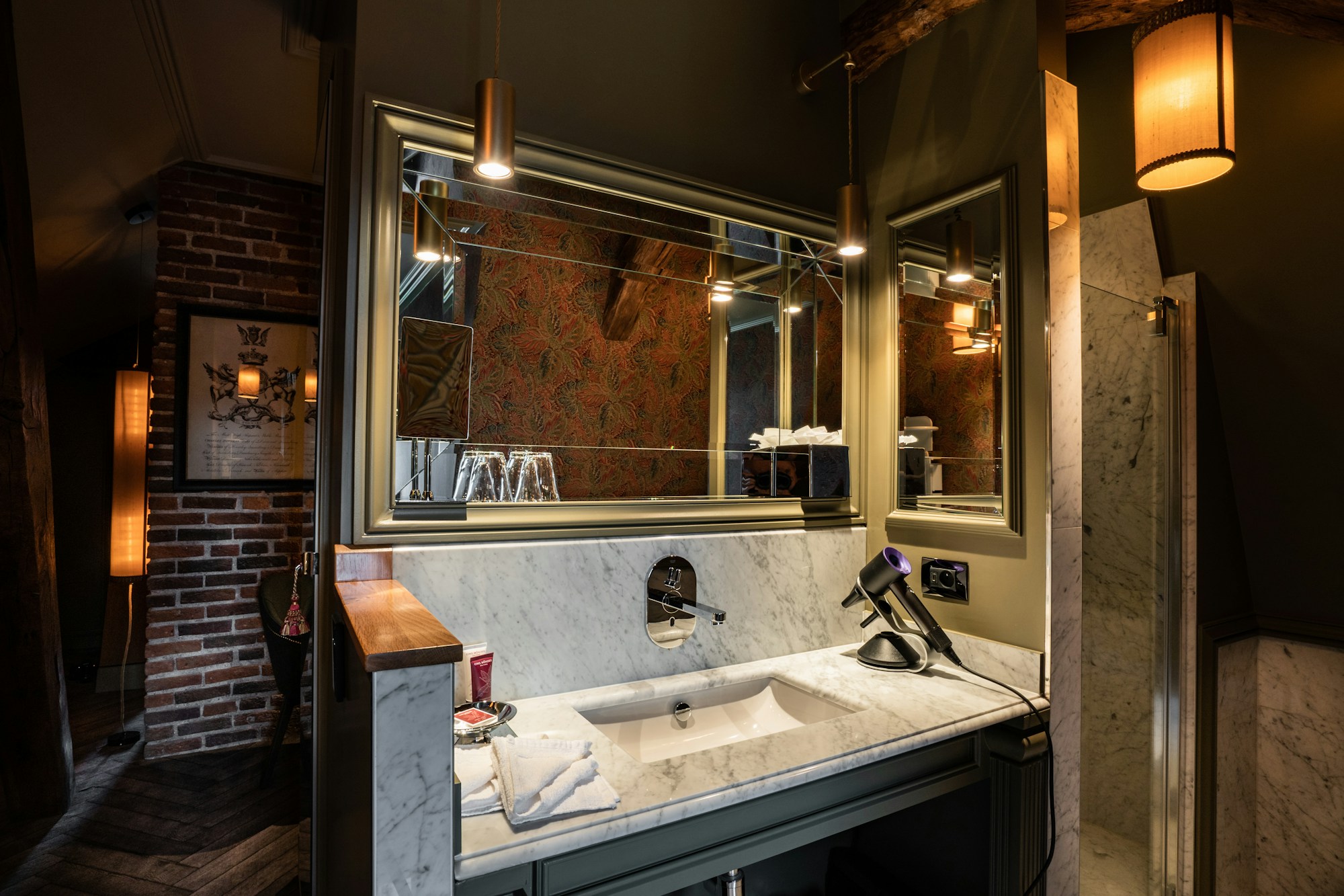 Lord Of London - Bathroom