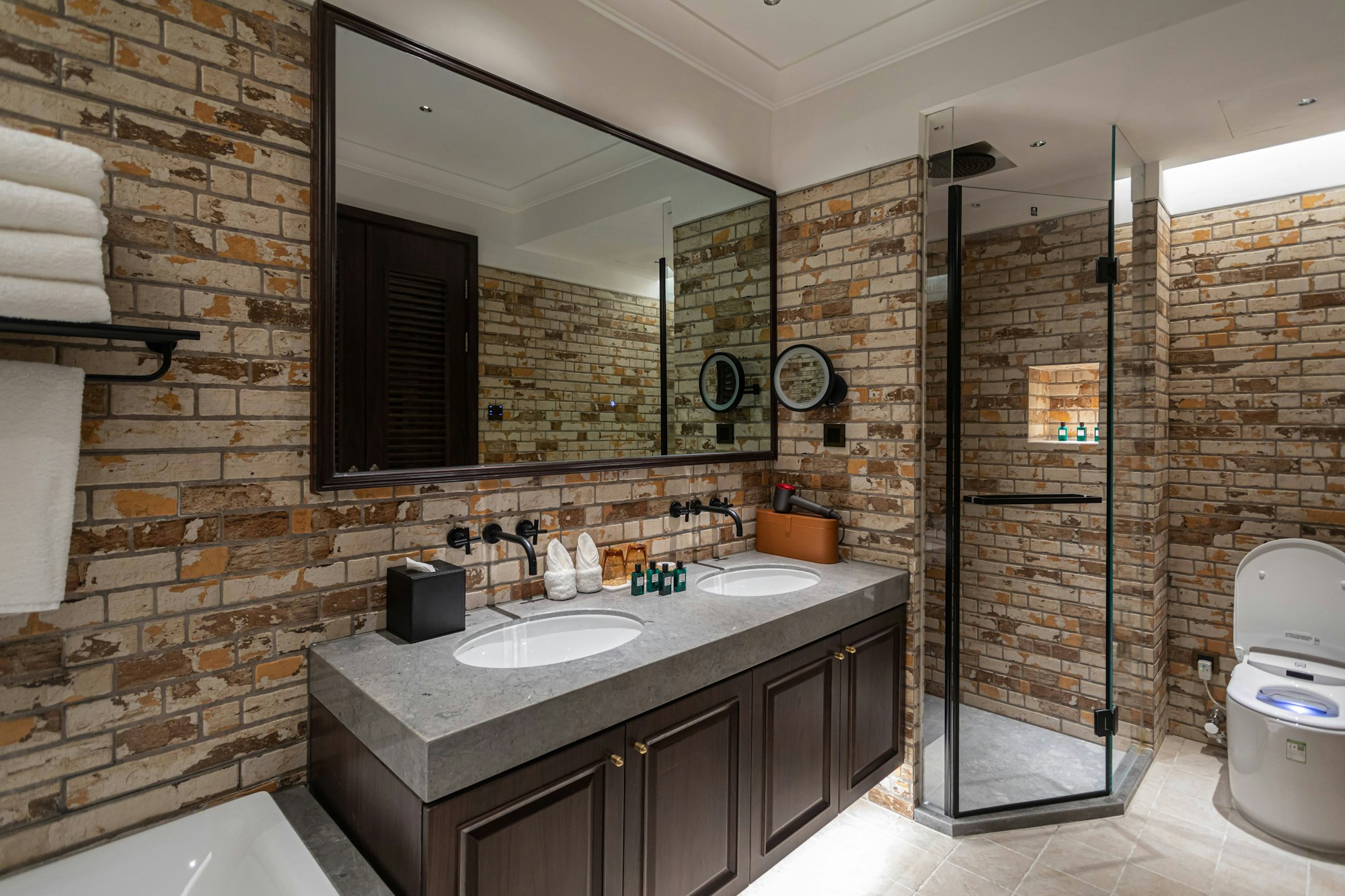 Hu Pan Ju Loft - Bathroom