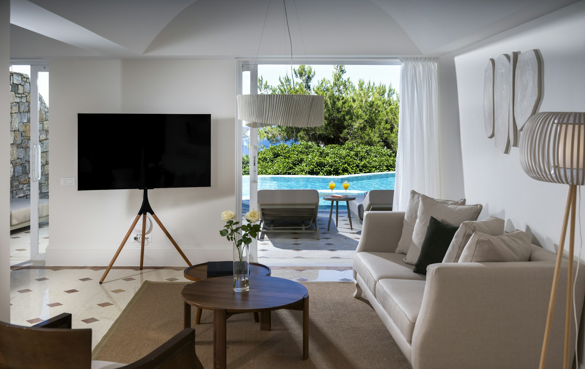 Bedroom Executive Spa Villa Daedalus ()