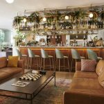 Lounge Bar