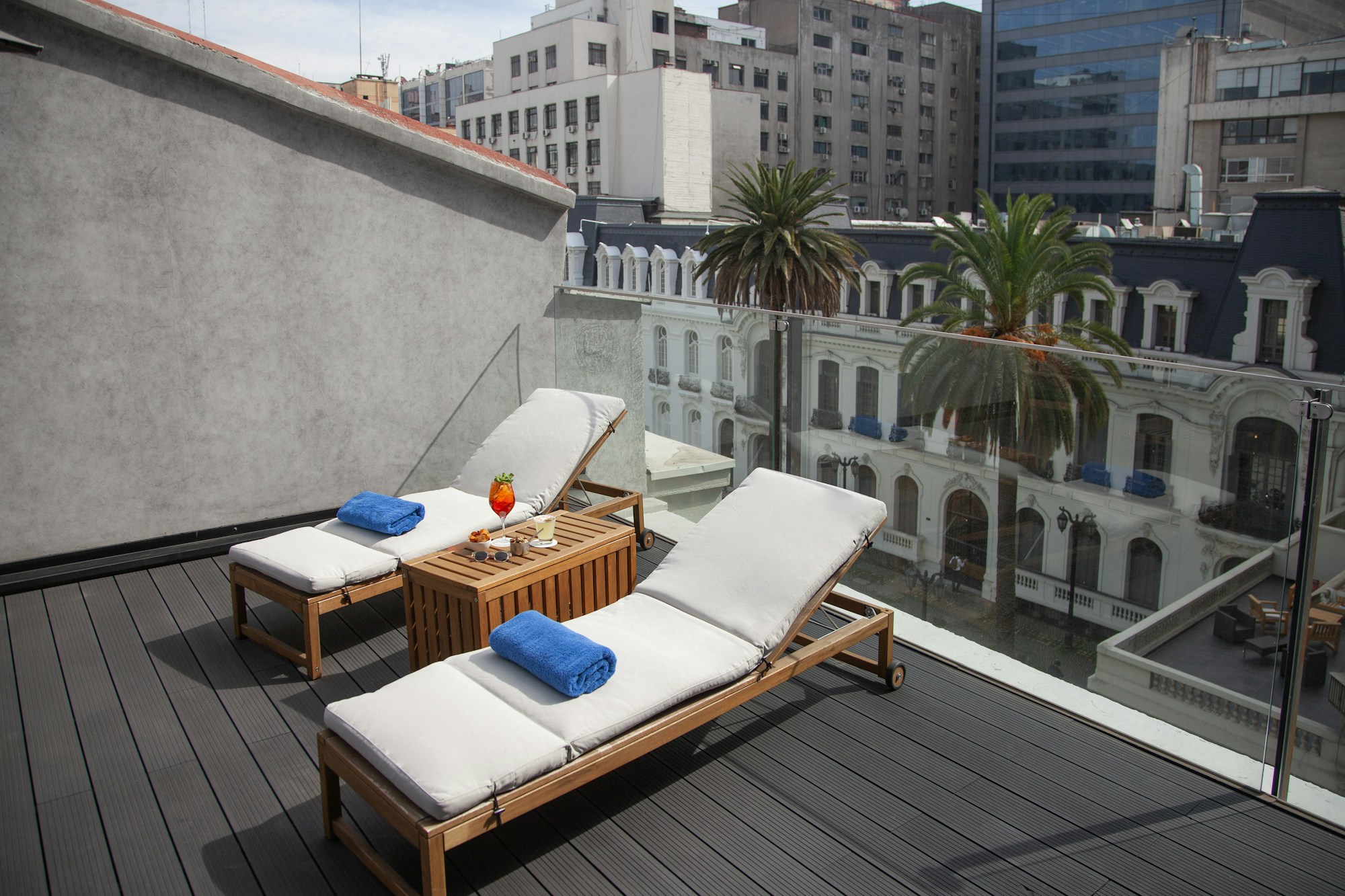 Deluxe Terrace Suite - Terrace