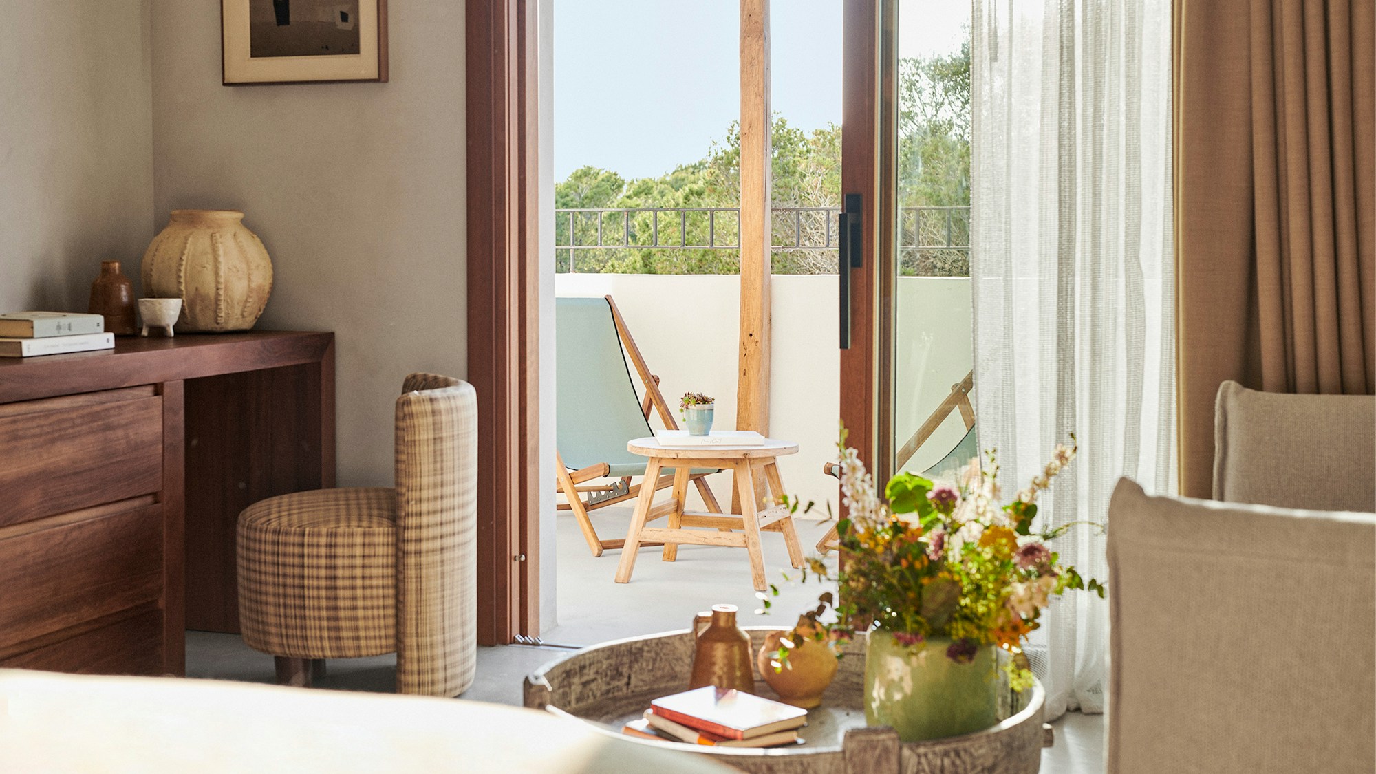Deluxe Room Partial Sea View