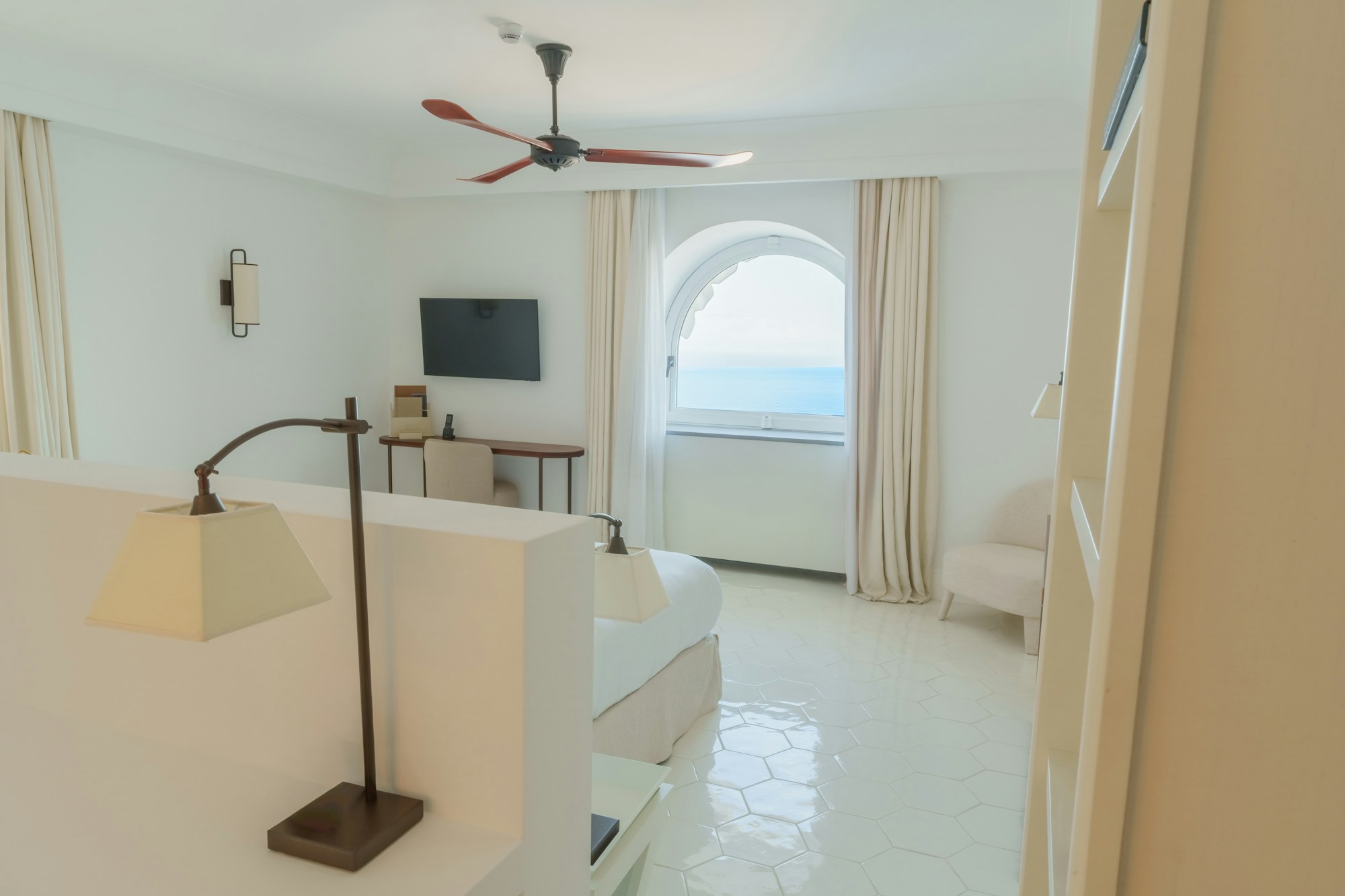 Luxury Deluxe Terrace - Bedroom