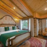 Classic Room - Bedroom