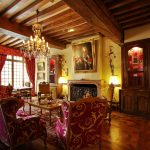 Chimney Lounge