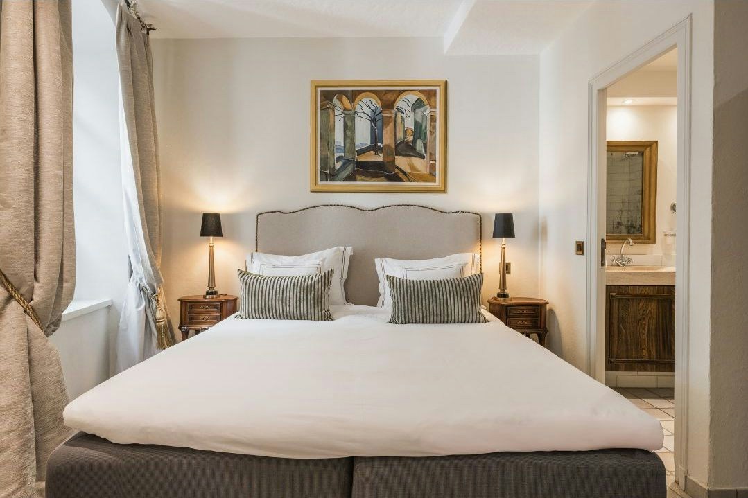Superior - Bedroom