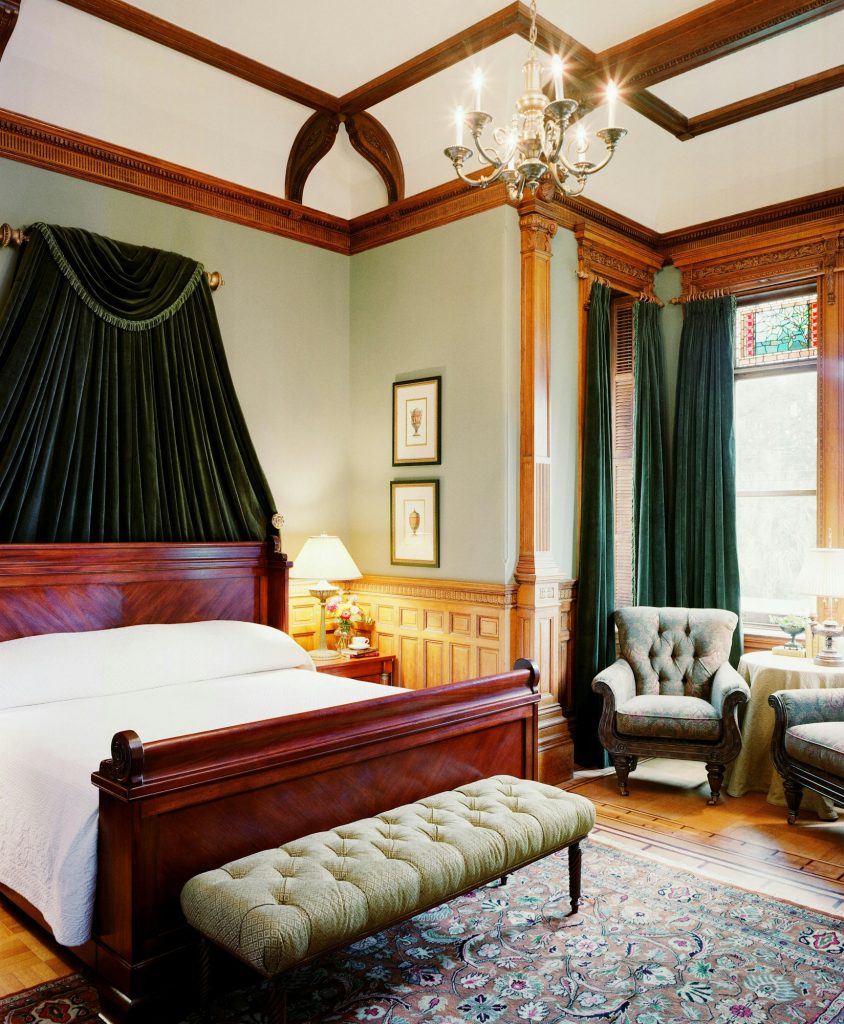 Mansion Room