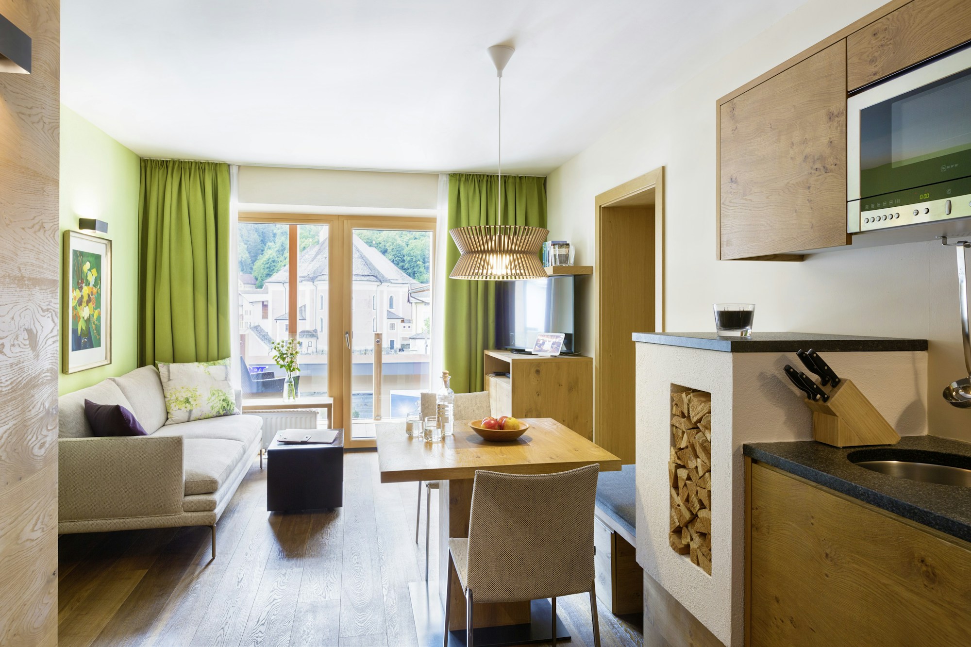 One-Bedroom Suite - Living room