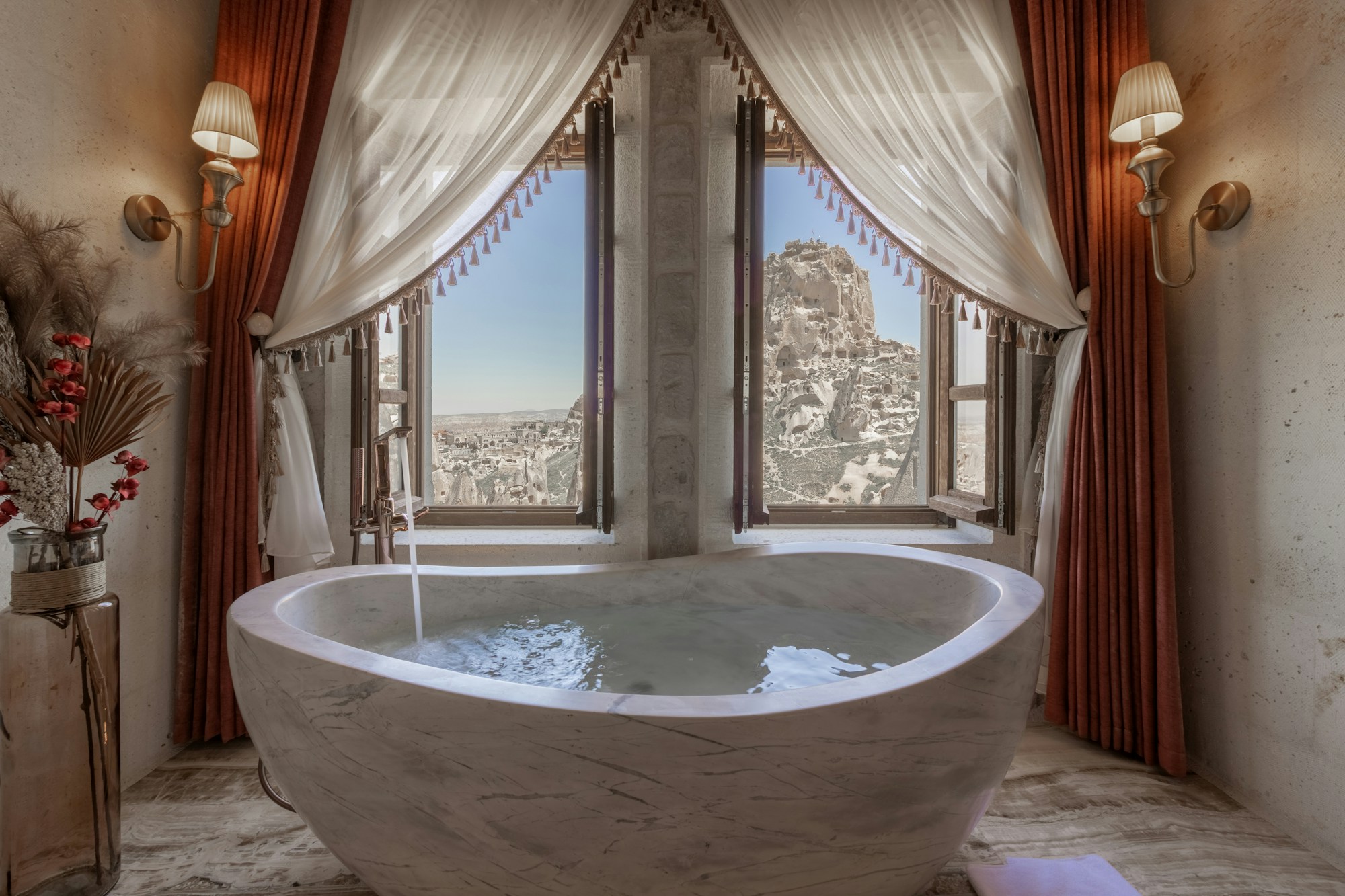Stone Arched Honeymoon Suite - Bathroom