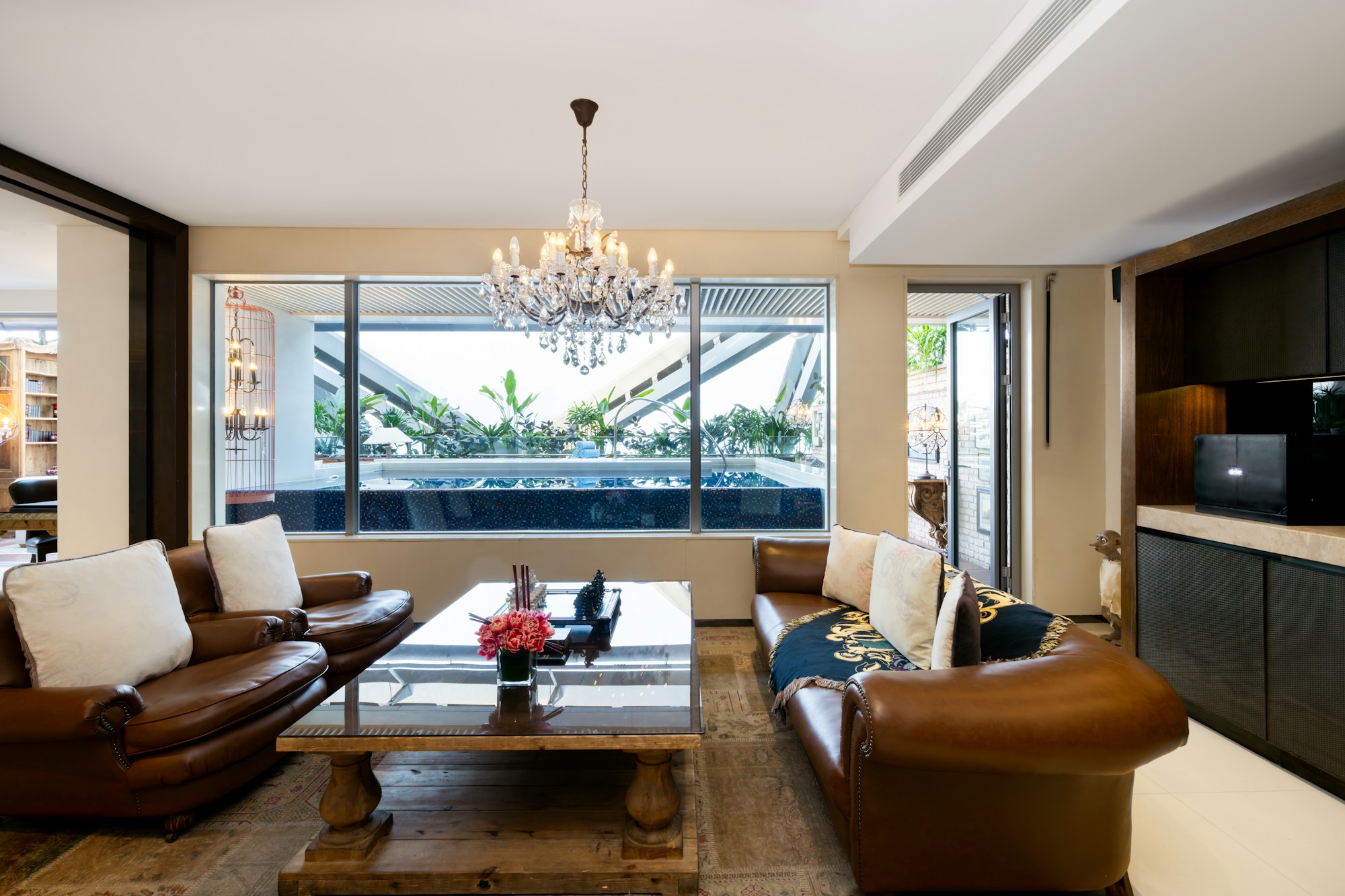 Deluxe Lagoon Suite - Living Area