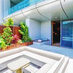 Deluxe Lakeview King Room with Bubble Pool - Outdoor Lounge
