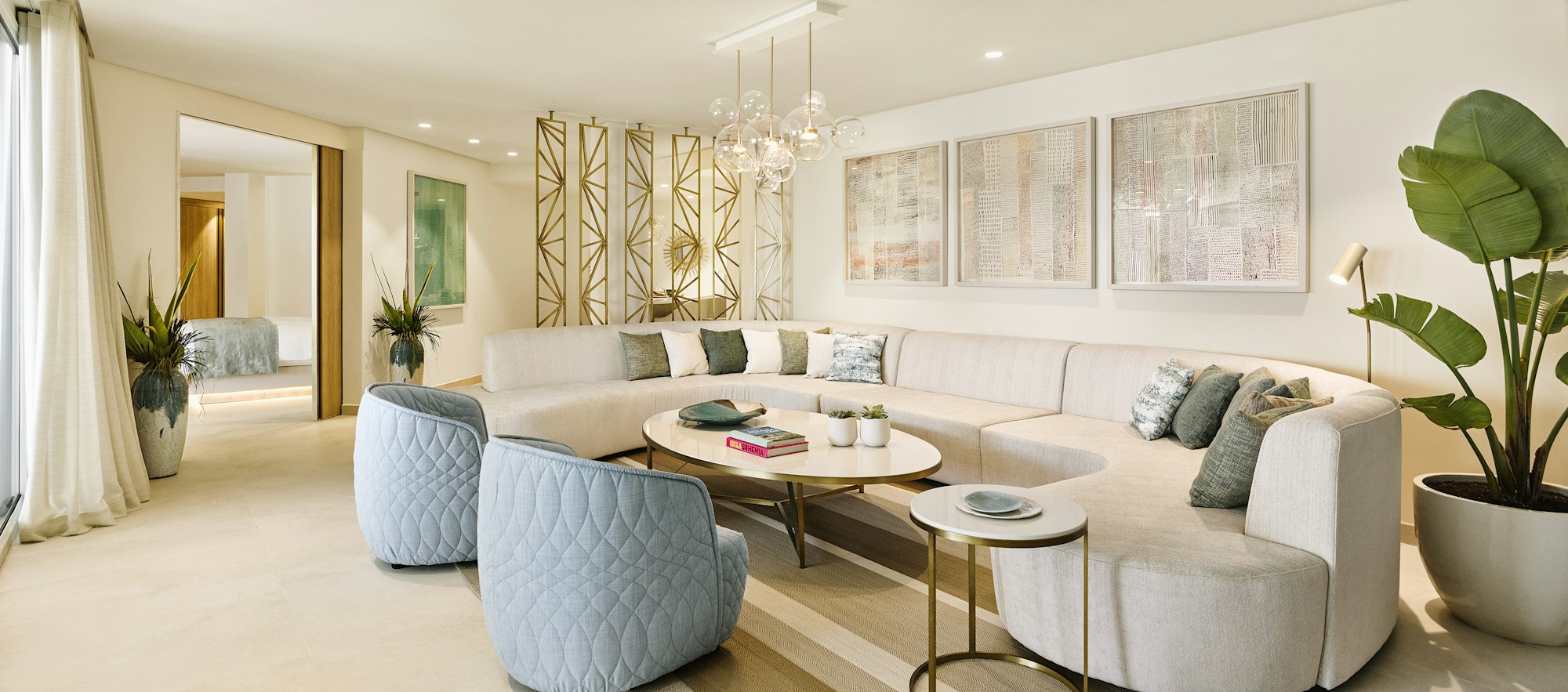 Royal Suite Living Room