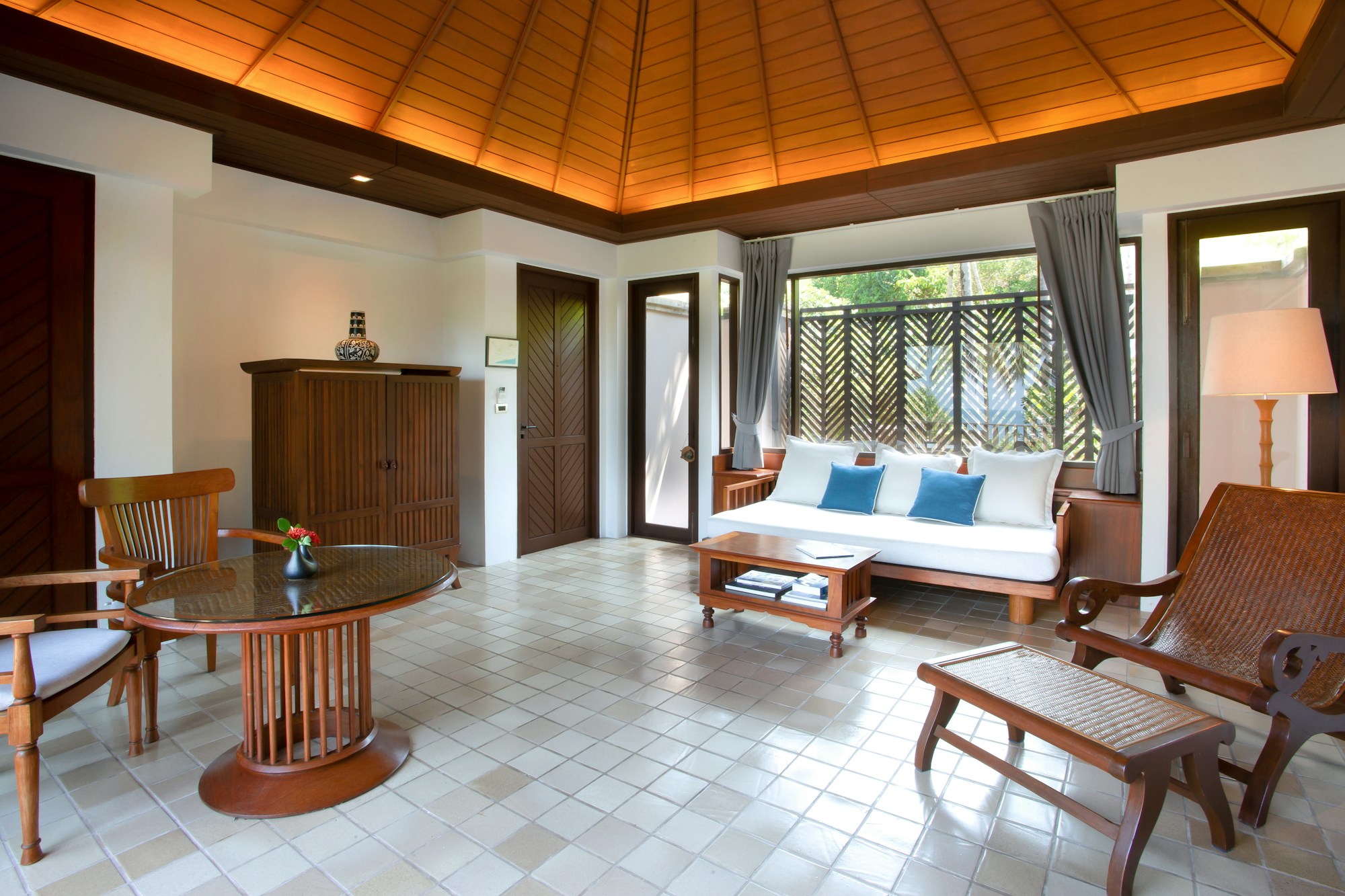 One Bedroom Pavilion Suite Garden View