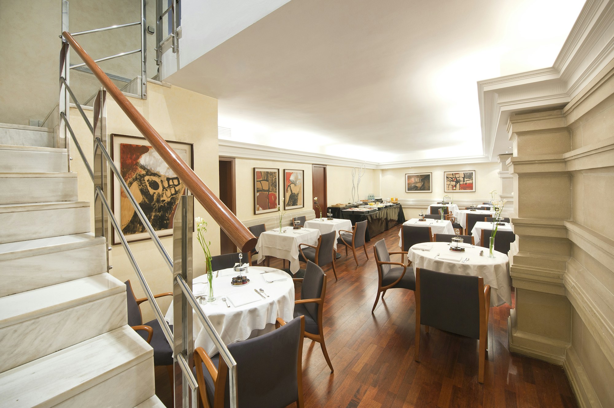 Buffet Breakfast Room