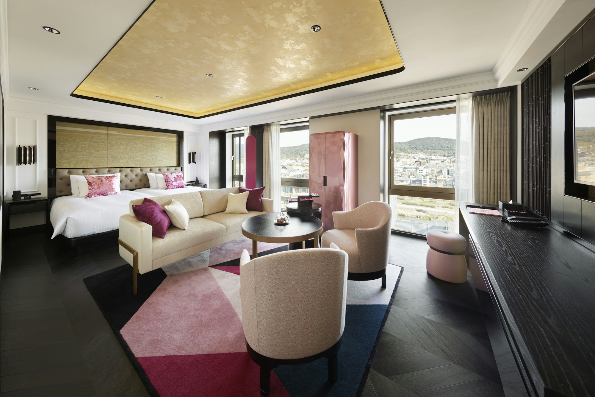 Deluxe Twin Heritage View - Bedroom