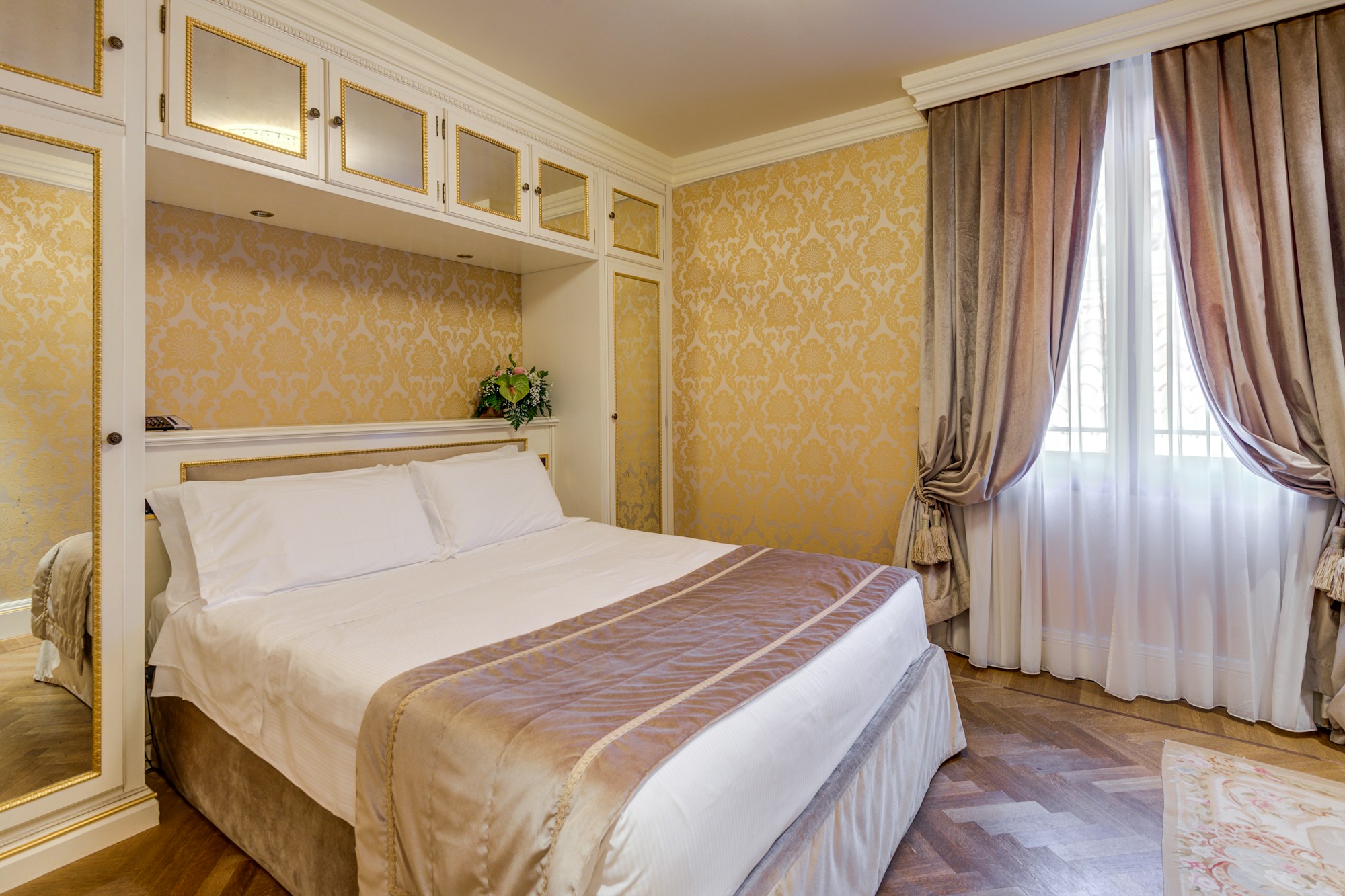 Classic Room