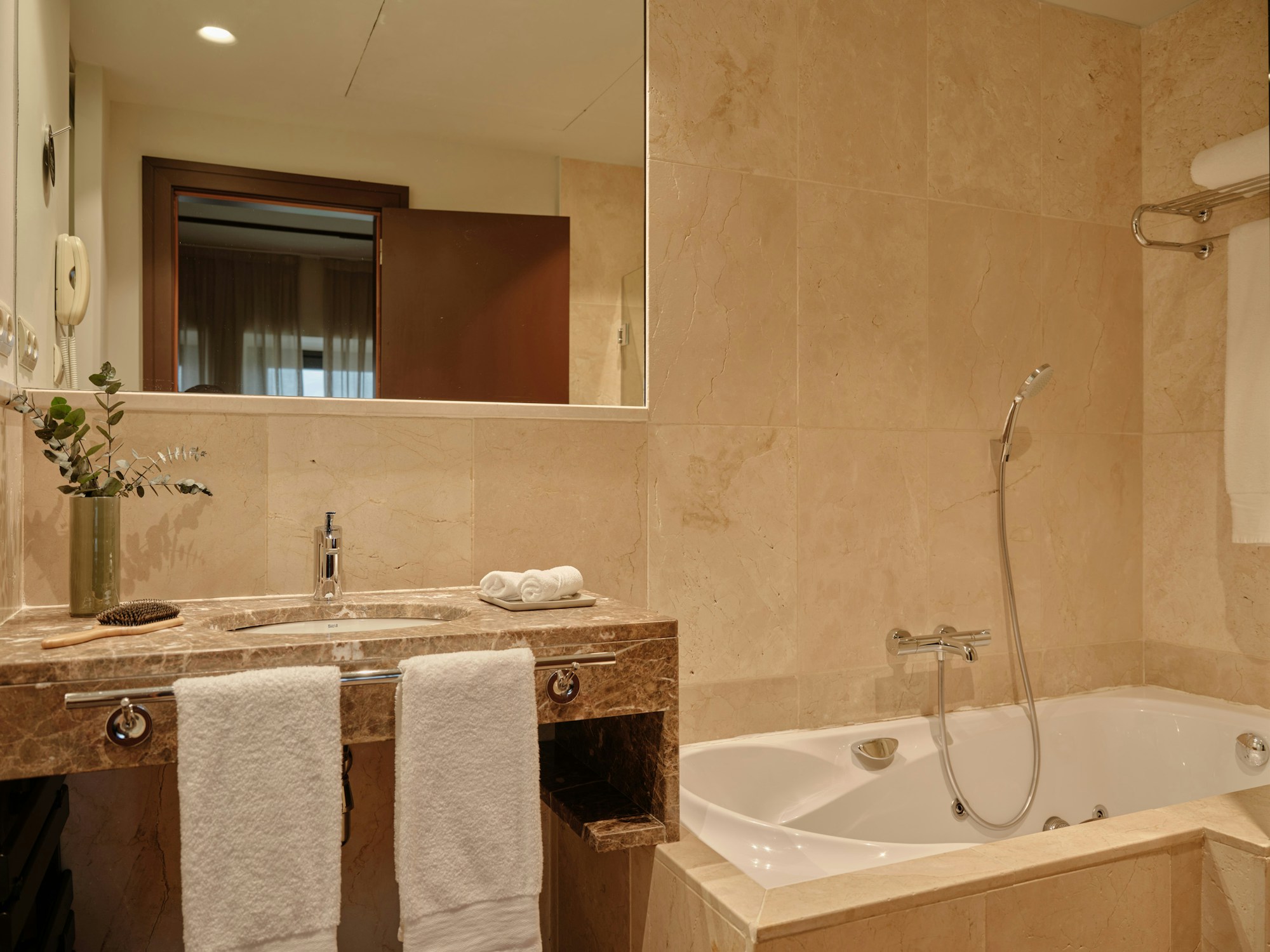 Two Bedroom Garden Suite - Bathroom