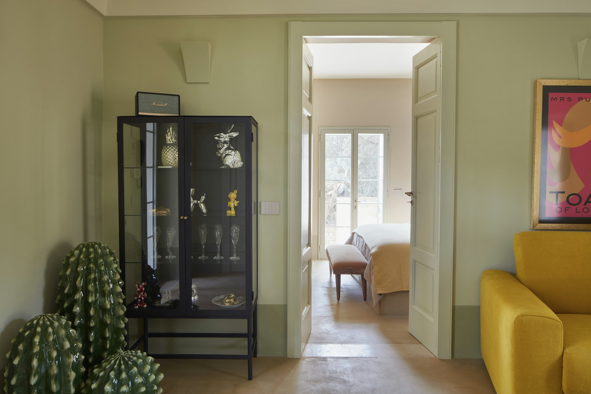 The Castle Cottage - Living Area