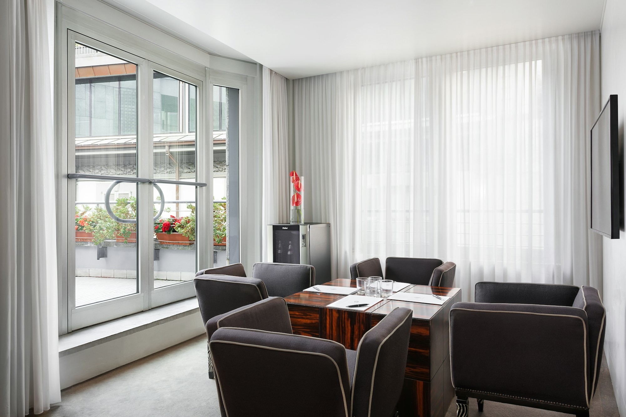 Aria Meeting Room