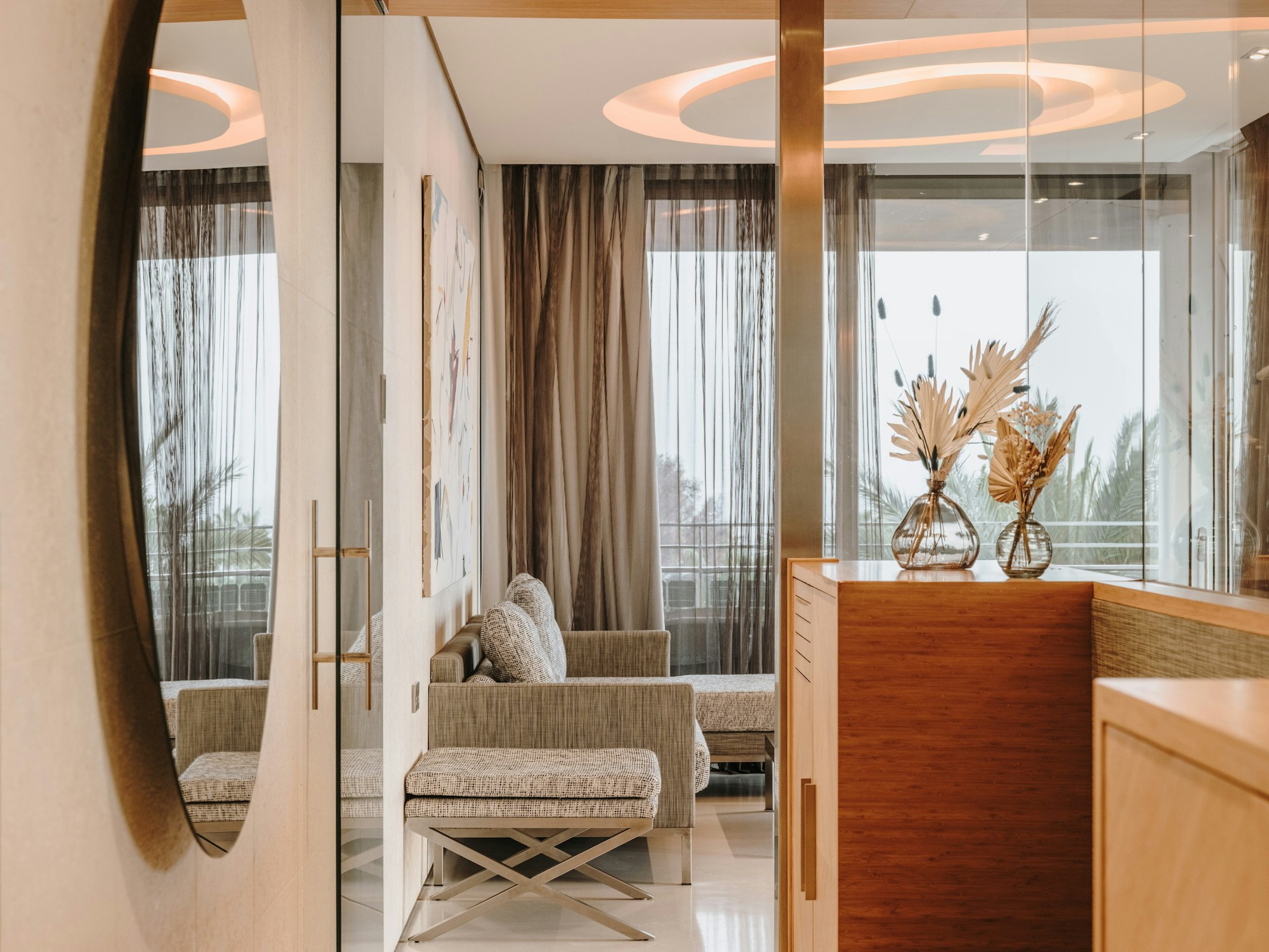 Grand Corner Suite - Room Details