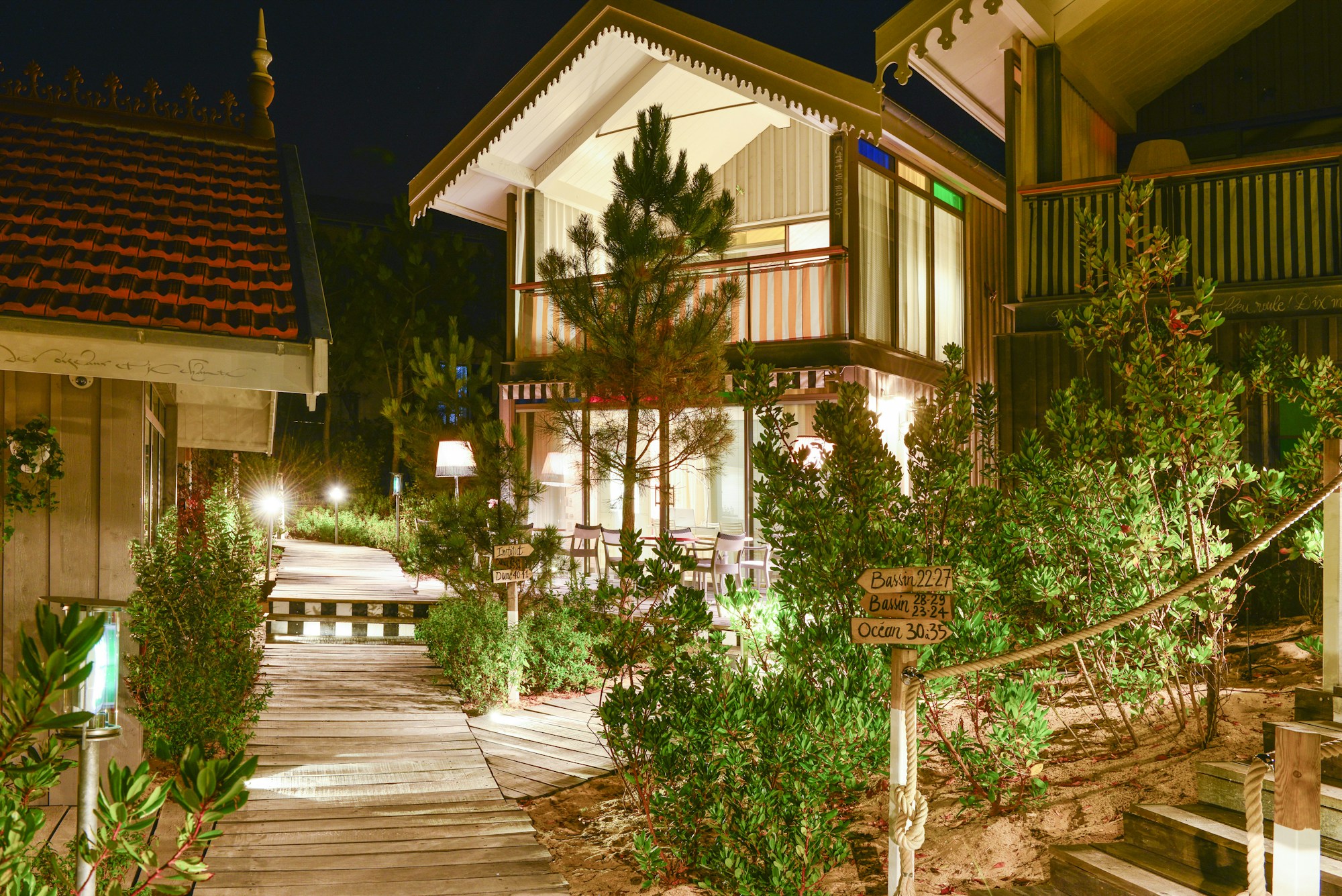 Dune Room - Exterior