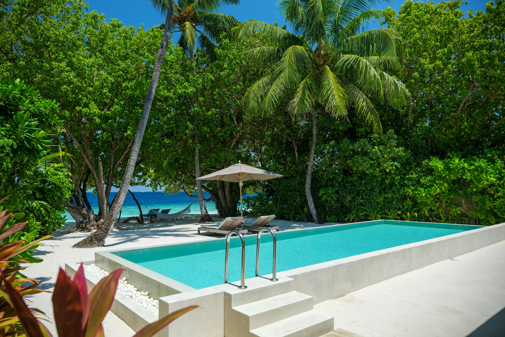 Two Bedroom Beach Pool Villa - Pool
