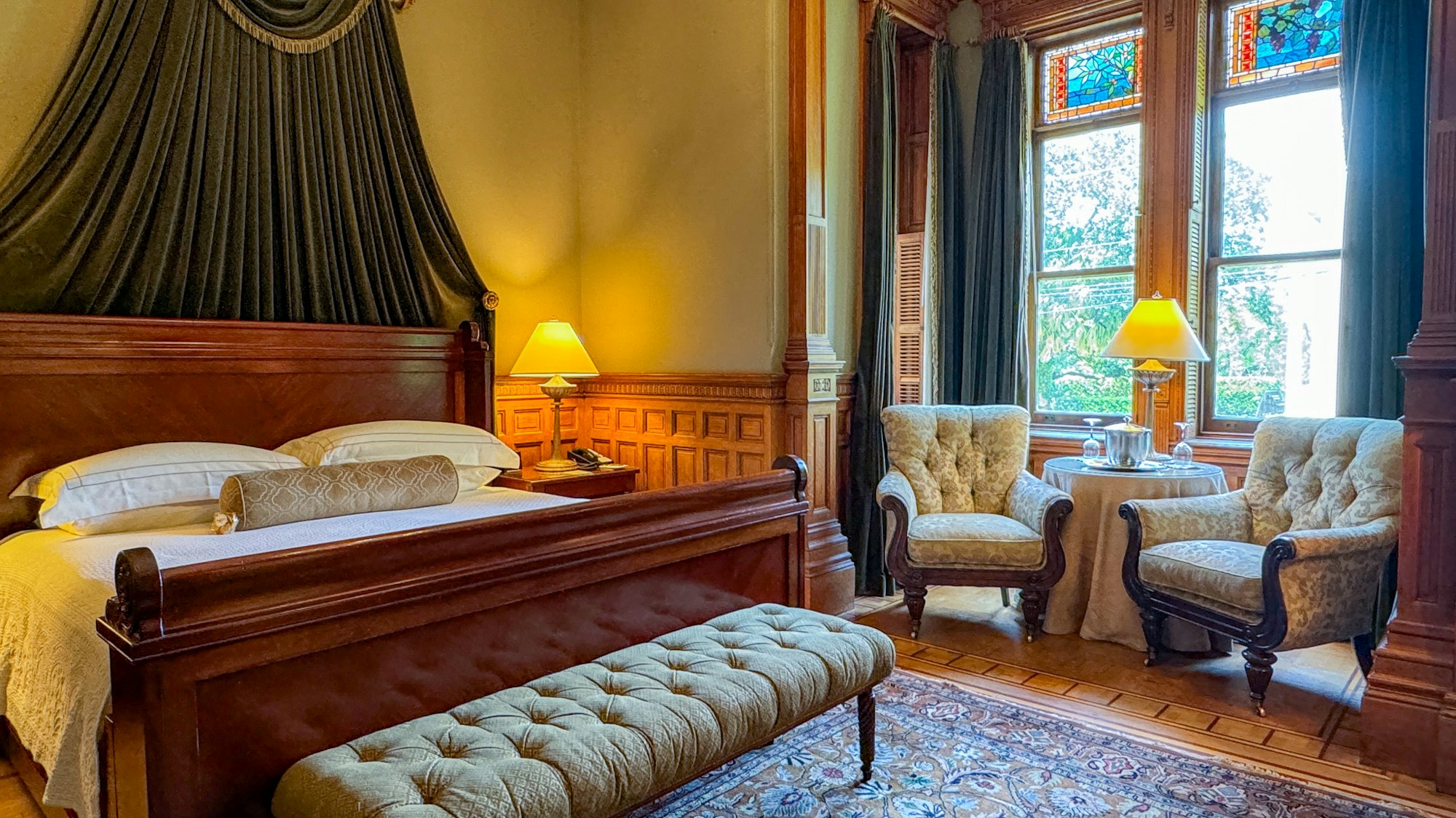 Mansion Room