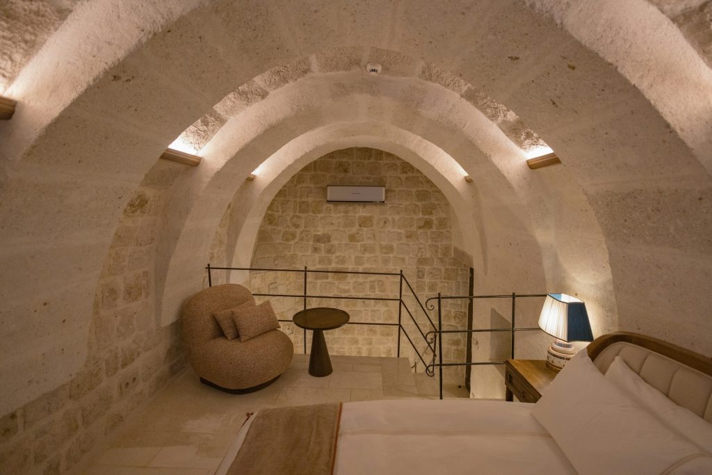 Heritage Loft Suite - Bedroom