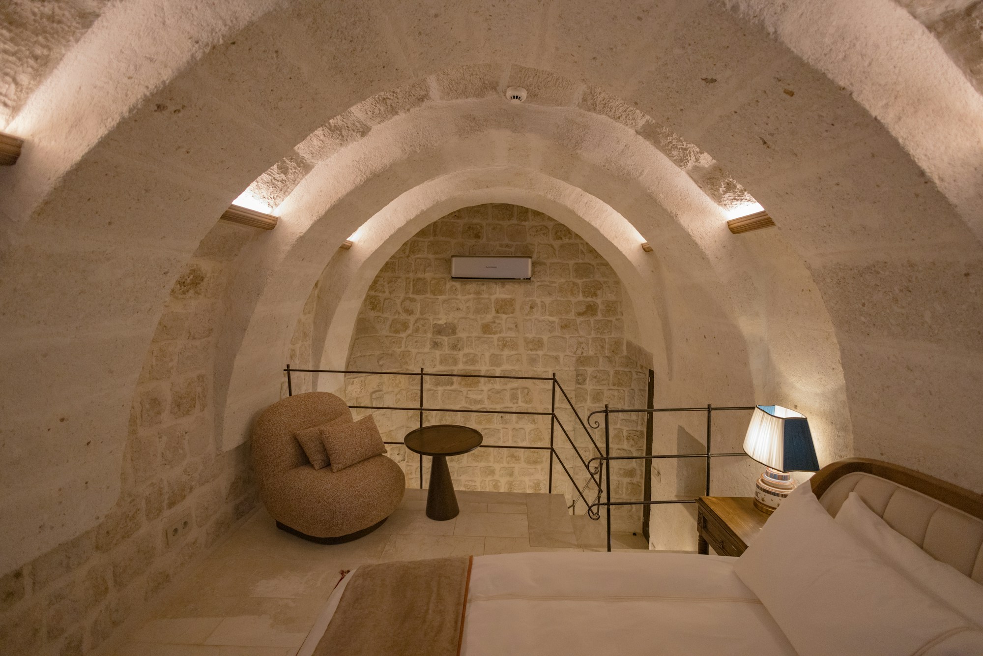 Heritage Loft Suite - Bedroom