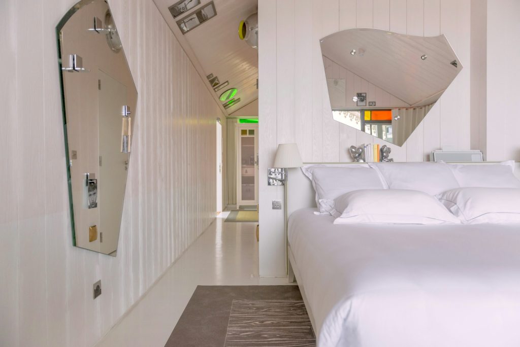 Ocean Room Upper Floor - Bedroom