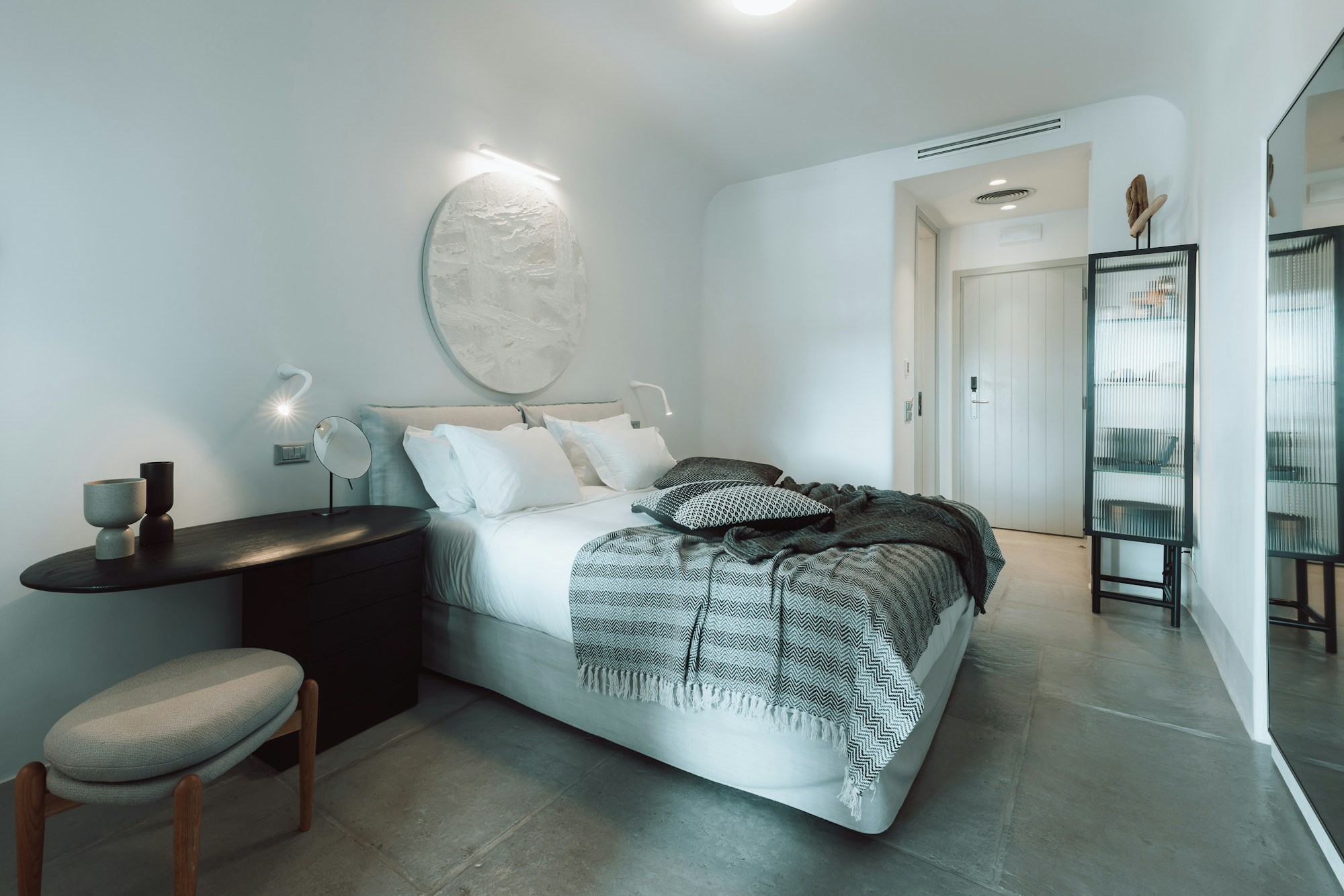 Deluxe Room Beachfront - Bedroom