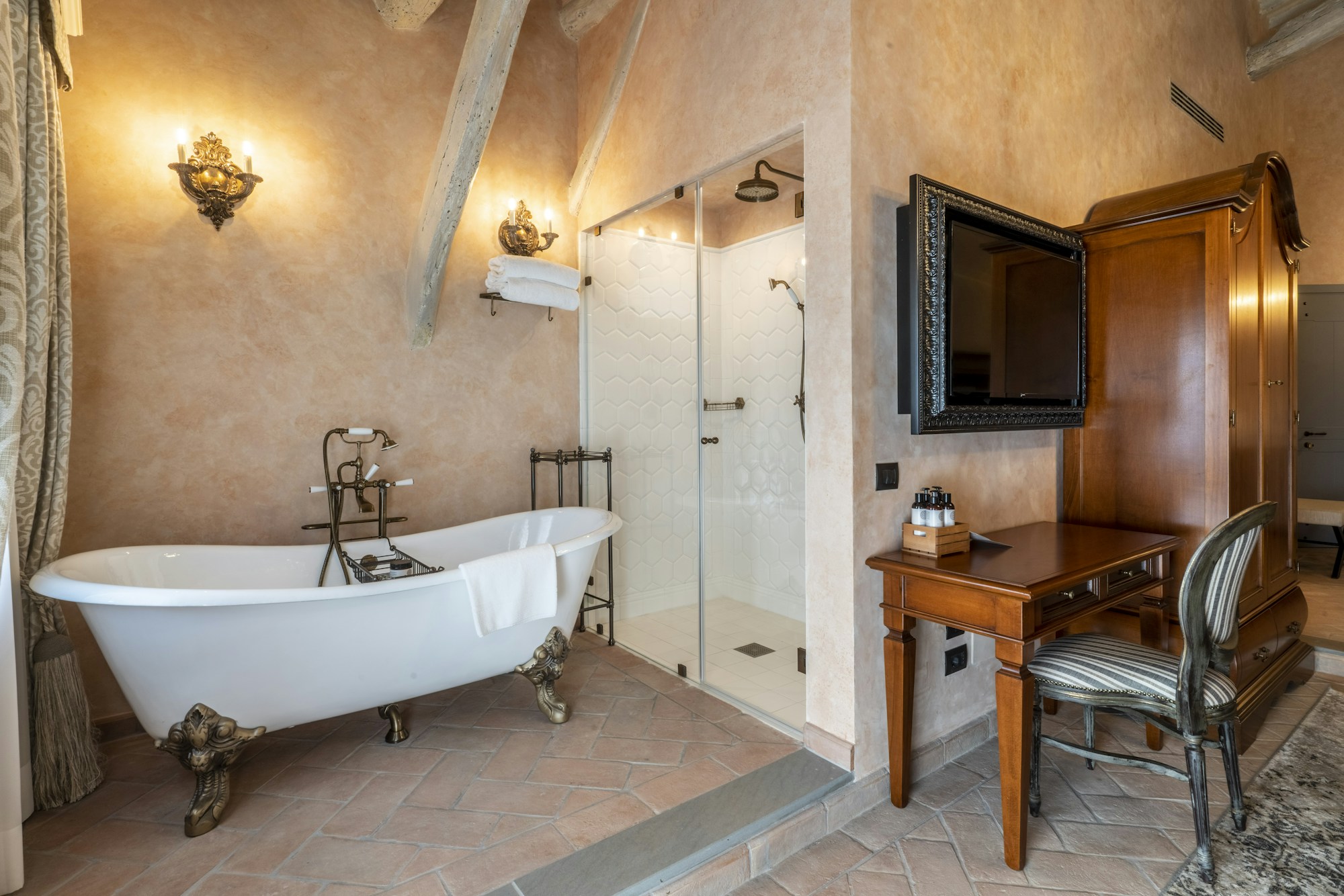 Master Suite Bellavista - Bathtub