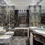 Luxury Suite Bathroom