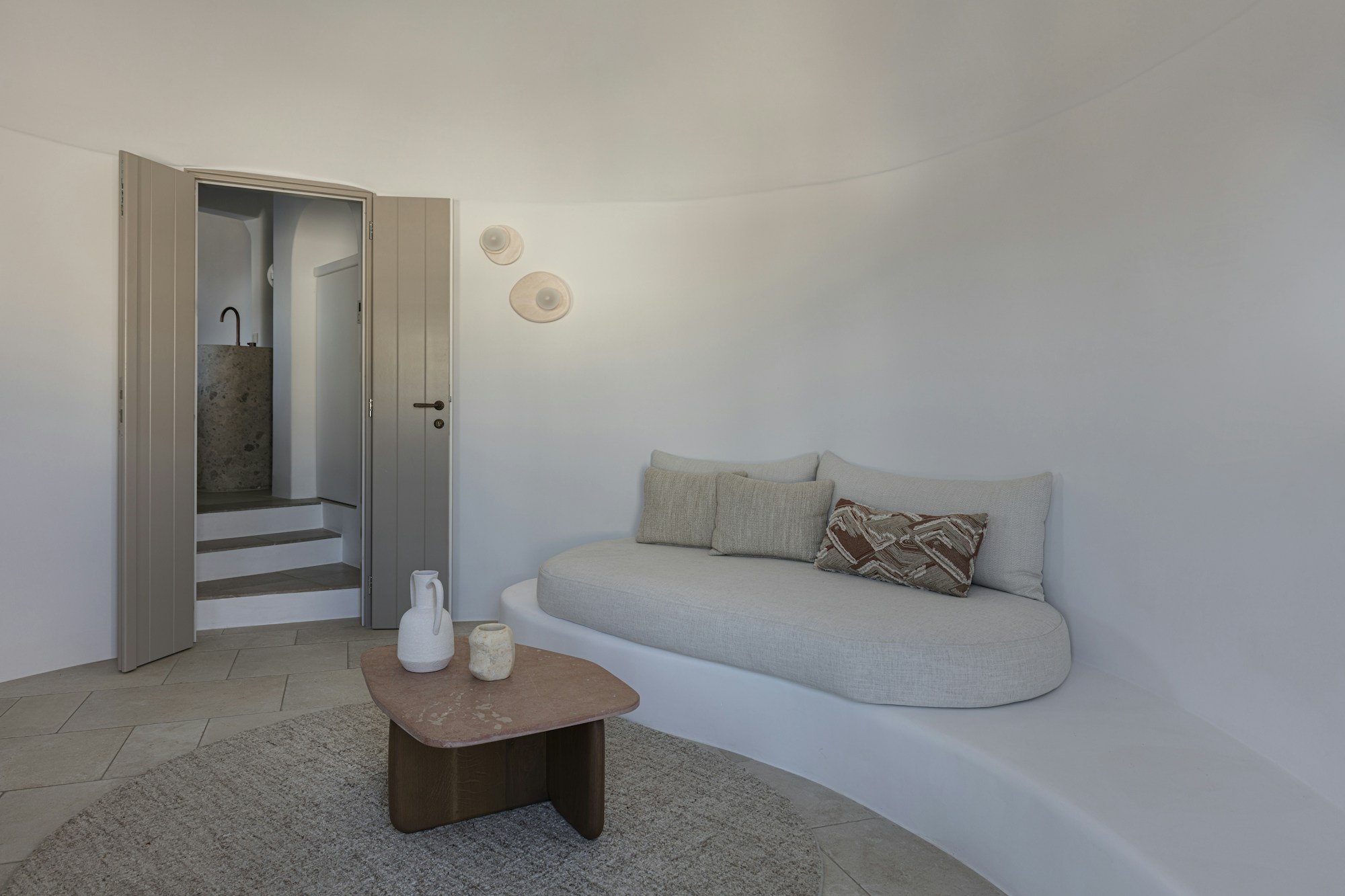 Superior Suite Plunge Pool - Living Area