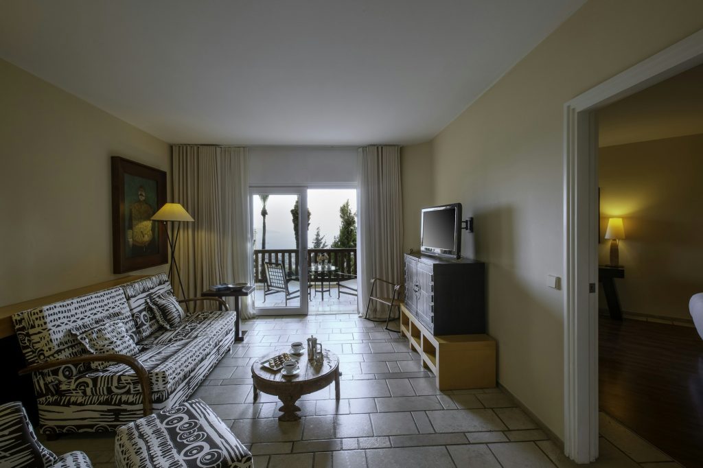 Garden Sea Suite