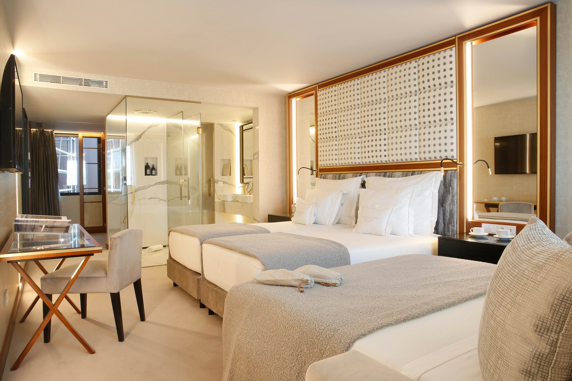 Premium Double Room - Bedroom