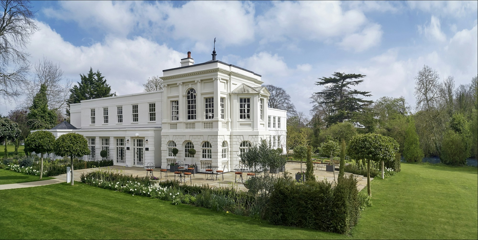 Monkey Island Estate - Temple Building