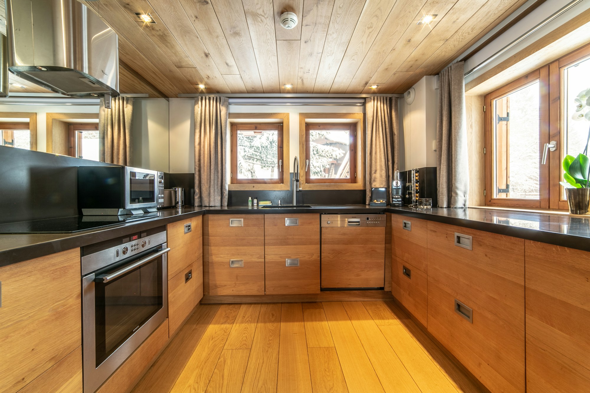 CHALET TIMELESS - Kitchen