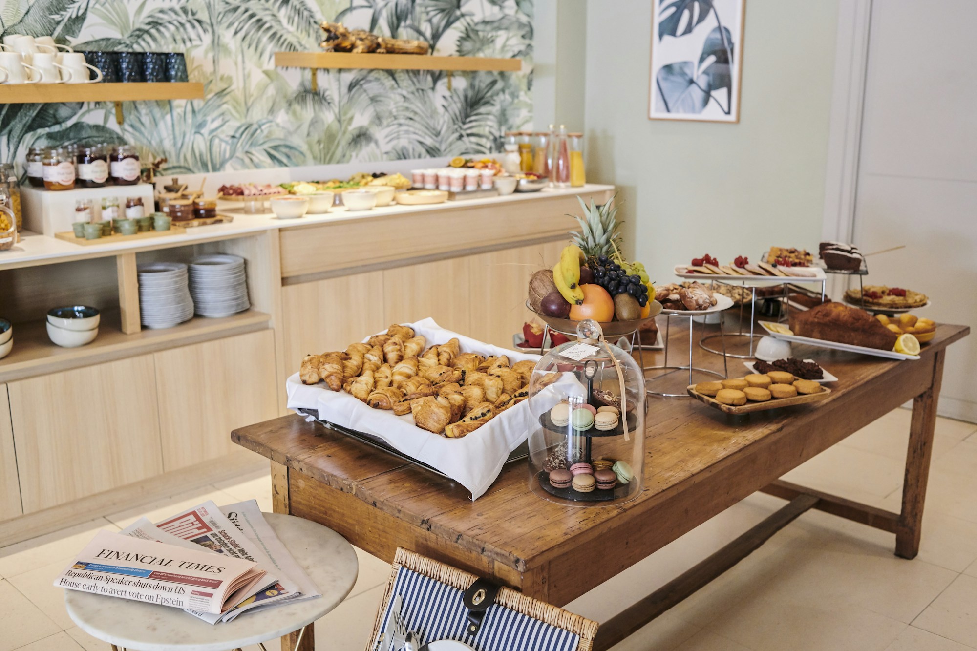 Breakfast Display