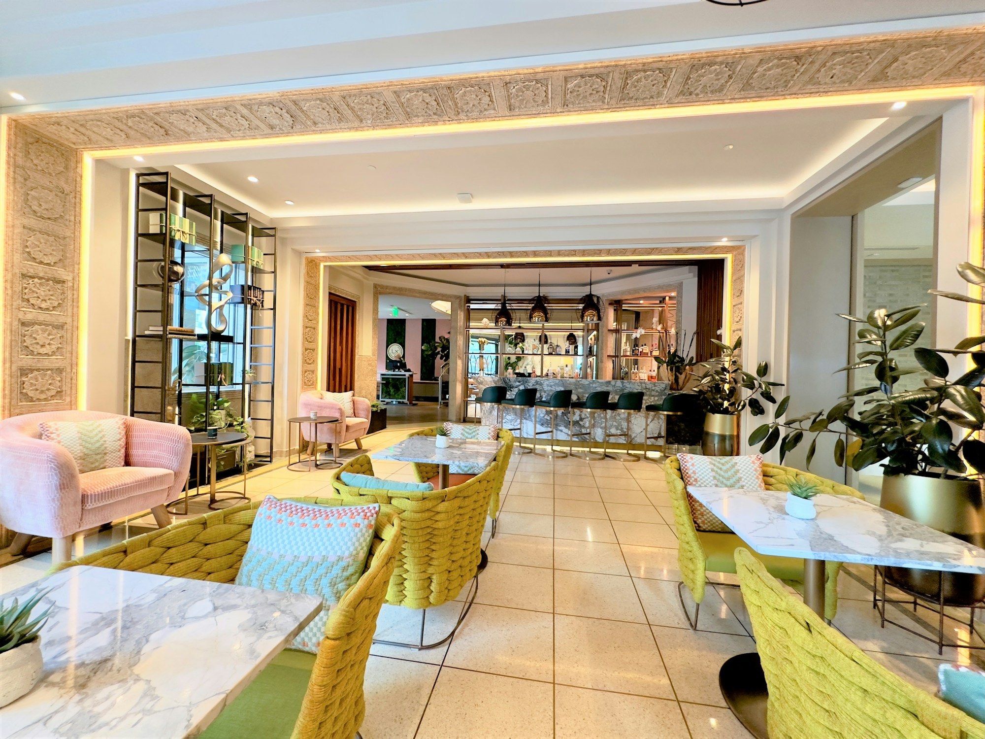 Lobby Bar