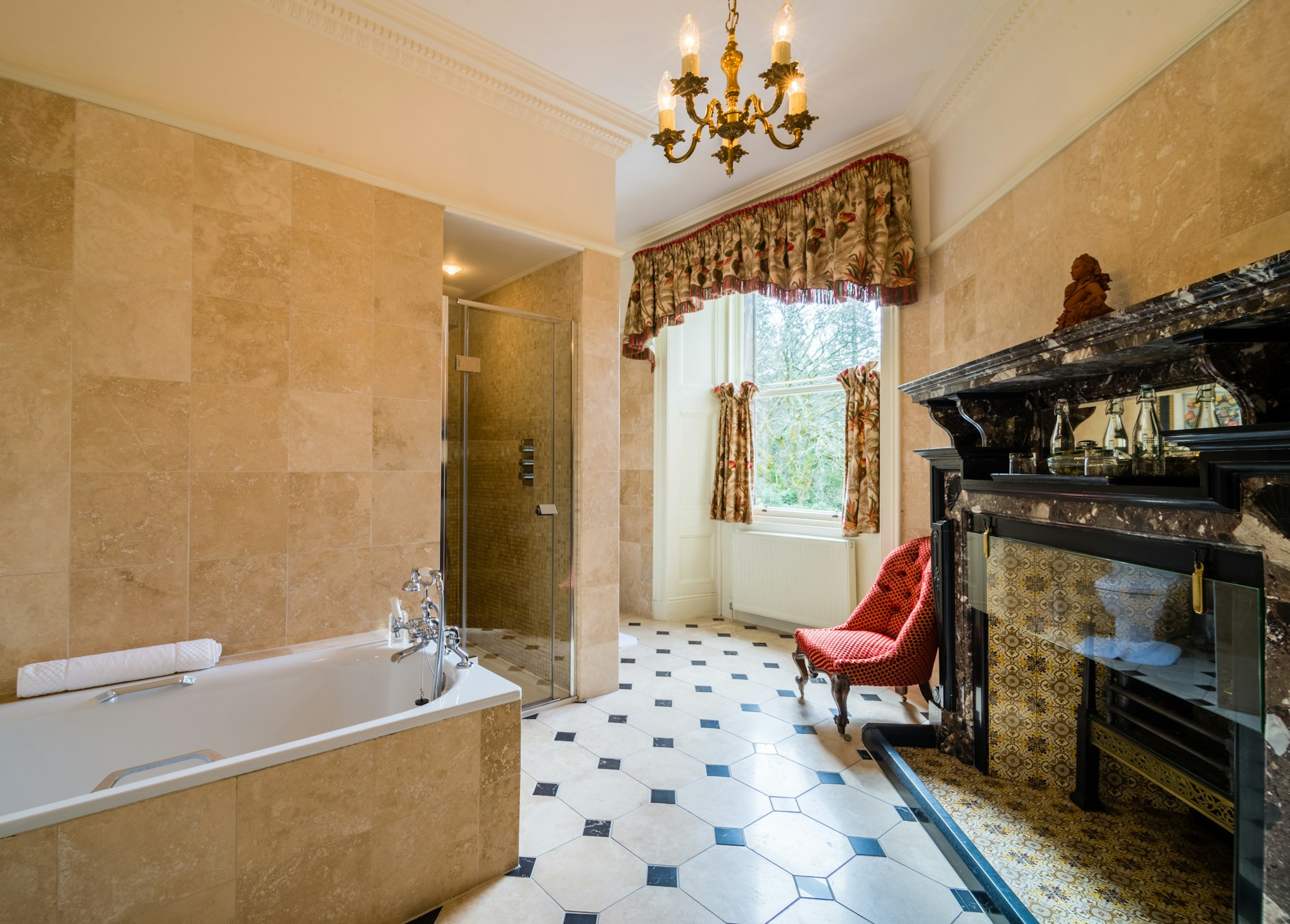 Large Double - Bathroom