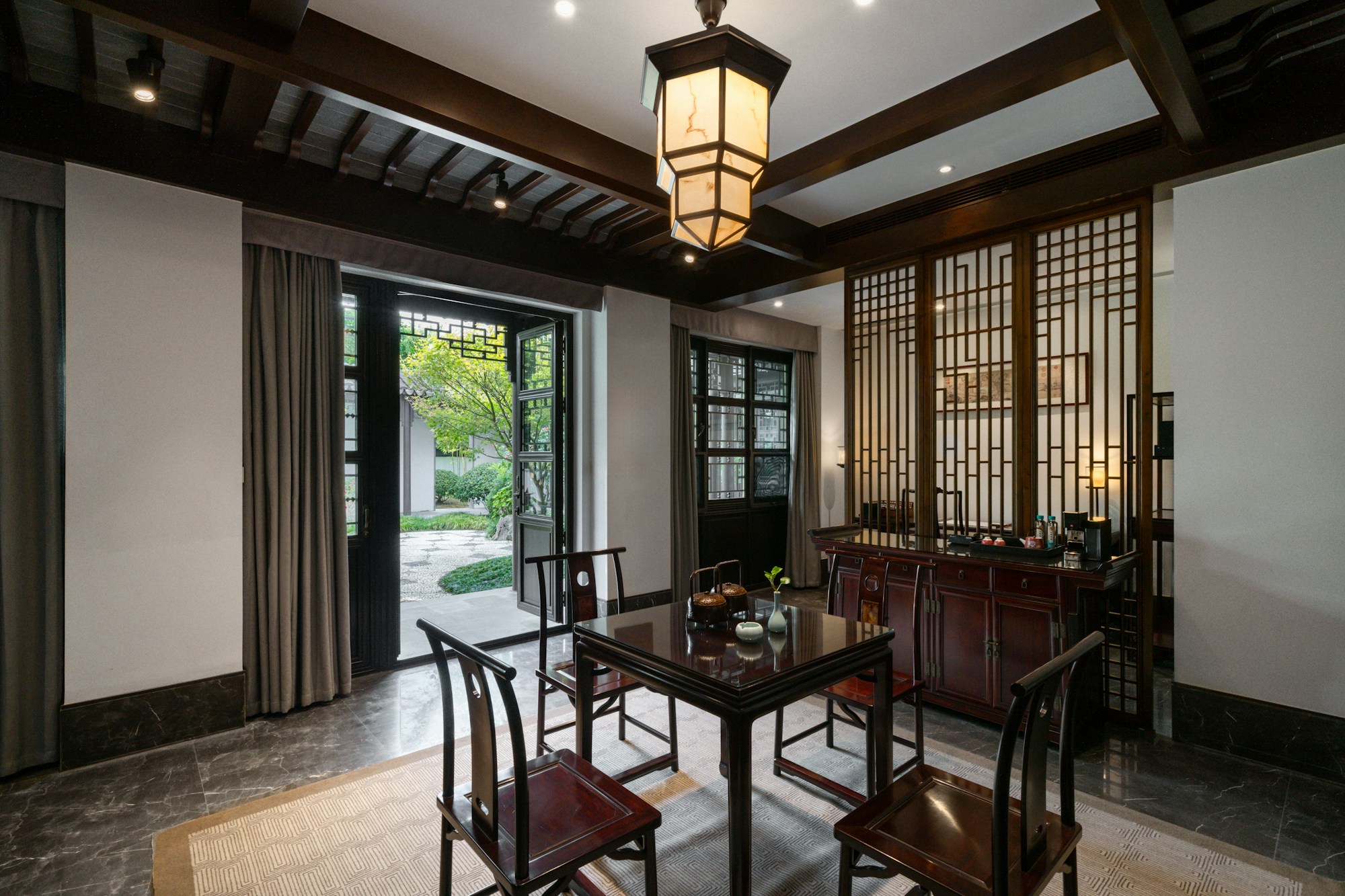 Supreme Garden Master Duplex Double Suite