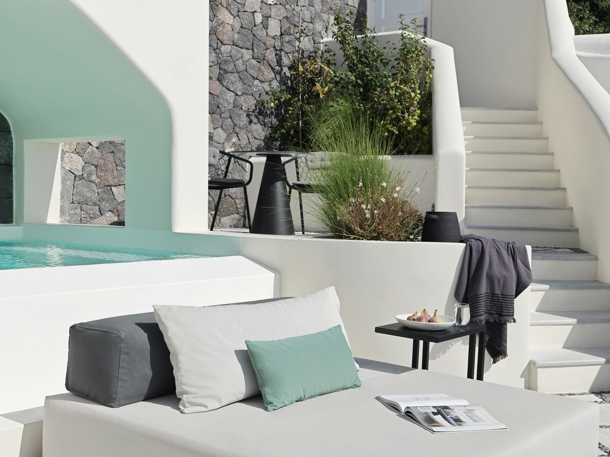 Executive Pool Suite - Terrace