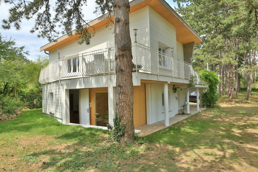 Villa - Exterior